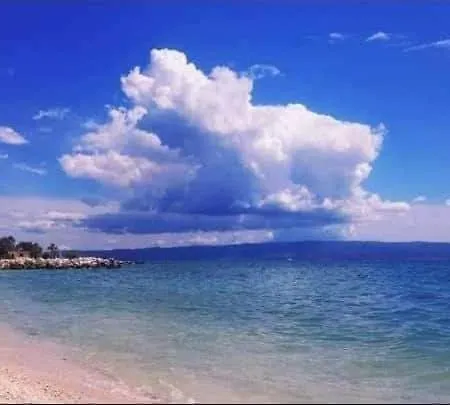 Beach House Podstrana