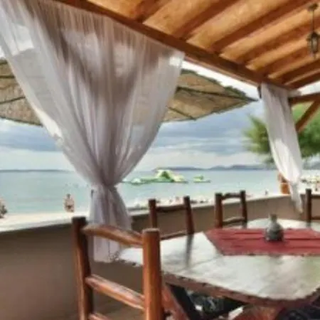 Daire Beach House *